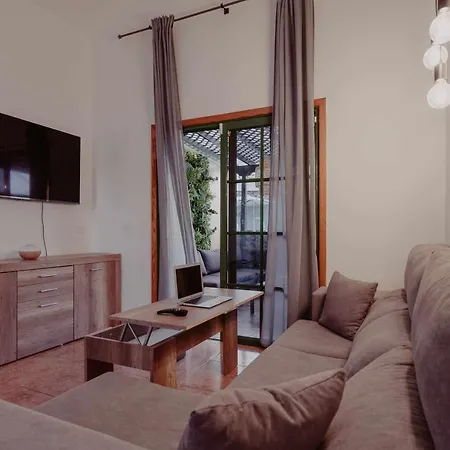 Villa Holanda Tropic